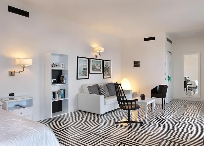 Hotel Bristol
